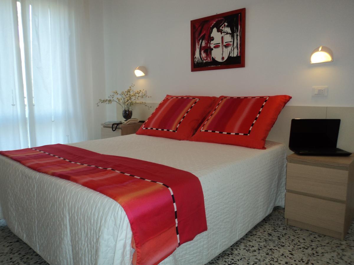 Hotel Irene Ричоне Екстериор снимка