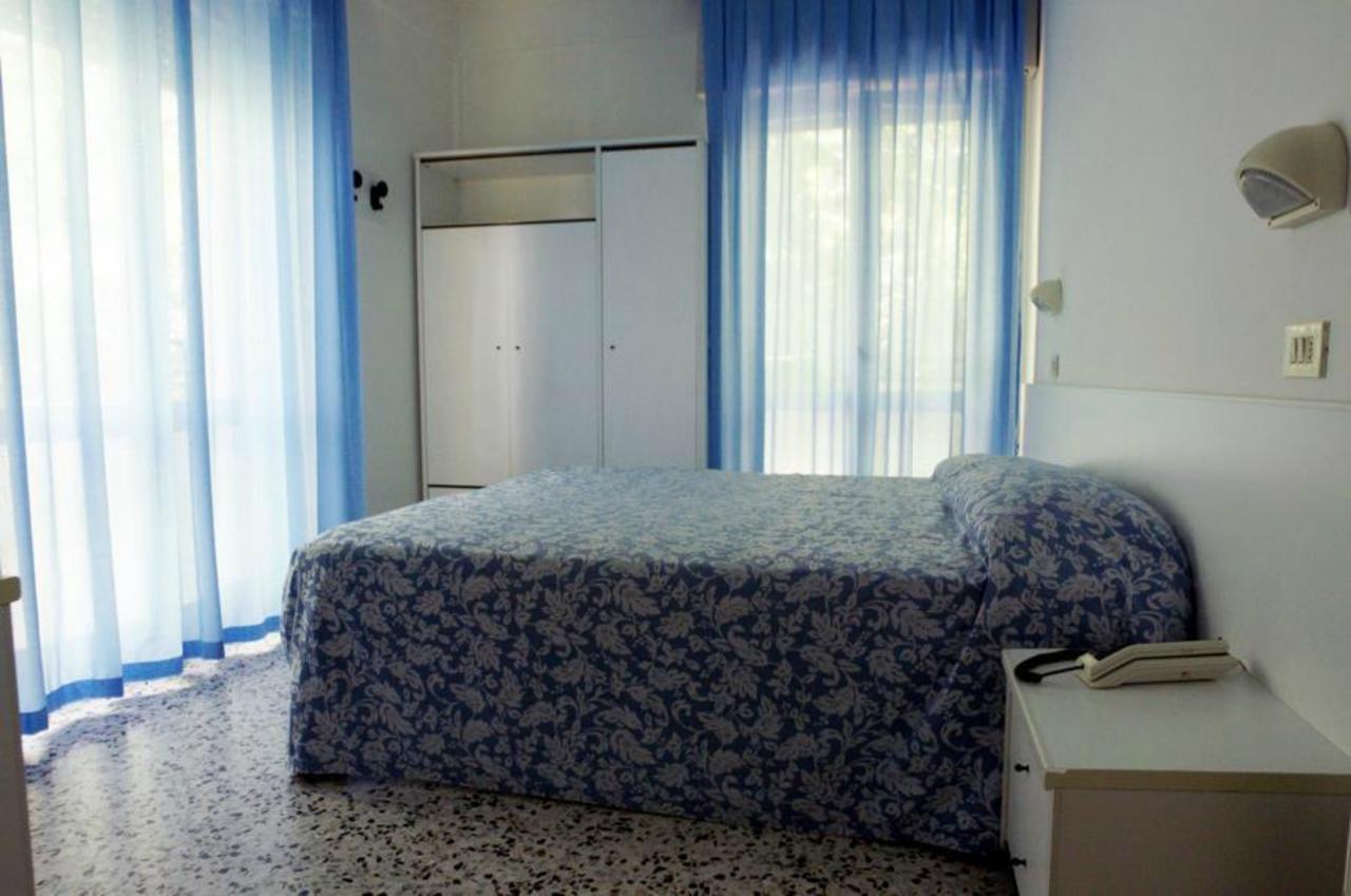 Hotel Irene Ричоне Екстериор снимка